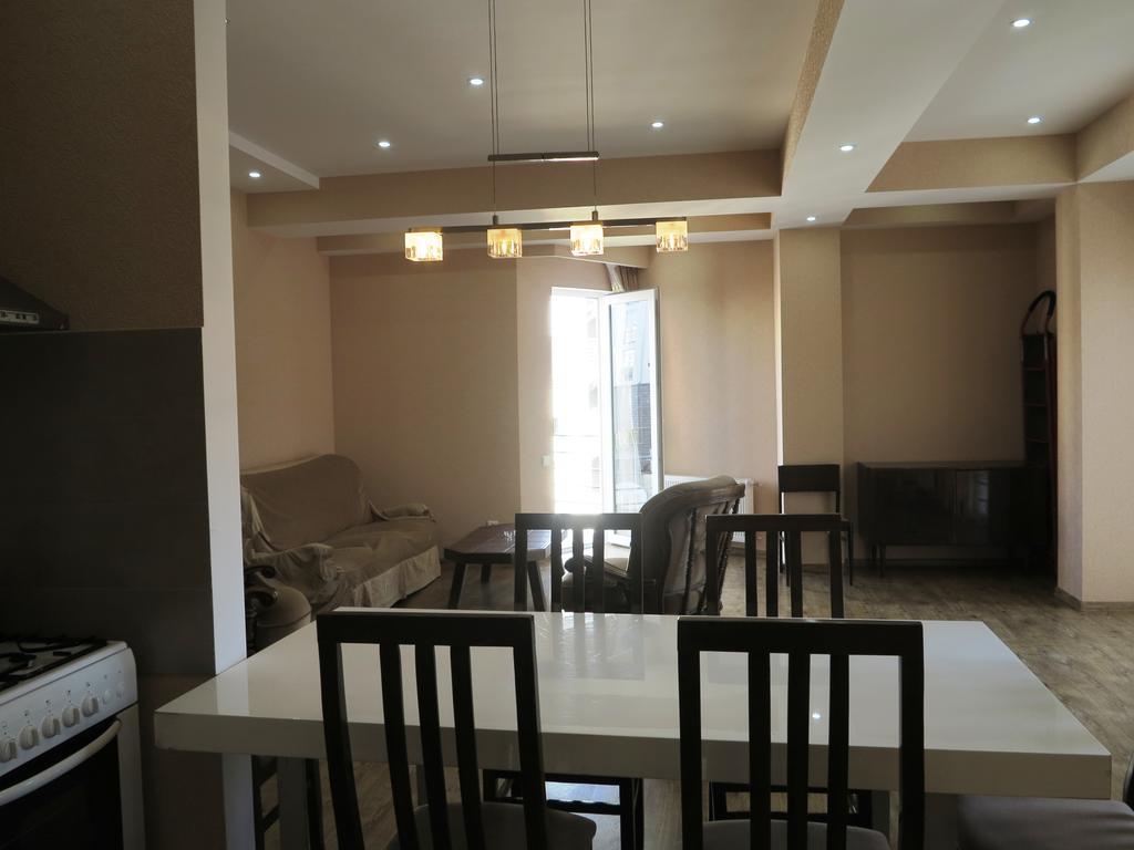 Apartamento Samatsa Georgia Tiflis Exterior foto